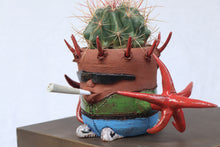 Fl.our.pots "Lil Spikey Red"