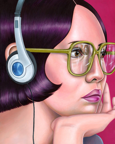 Juliette Toma “Headphones On
